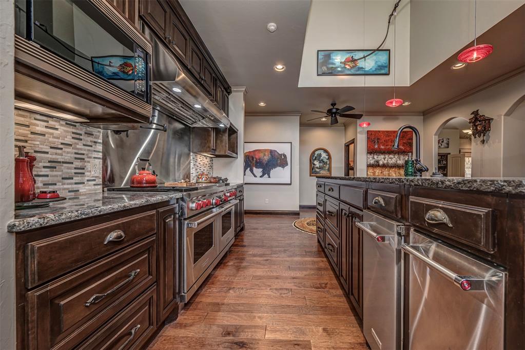 1701 Woodhill Road