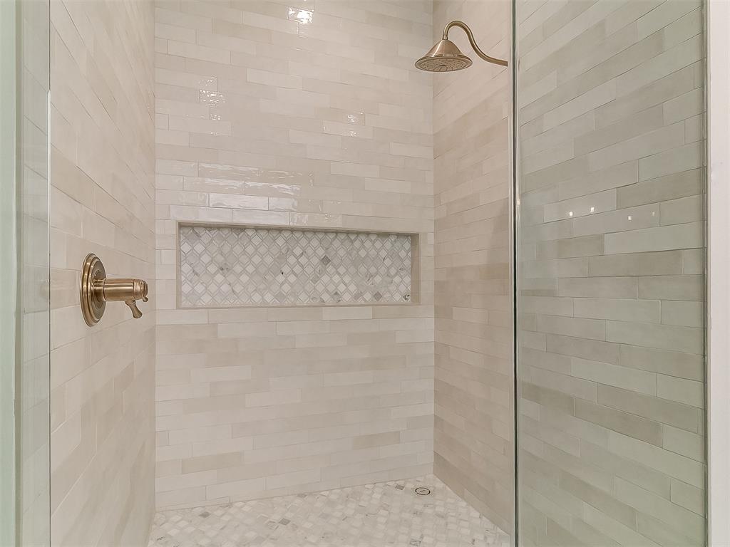 16413 Burgundy West Drive