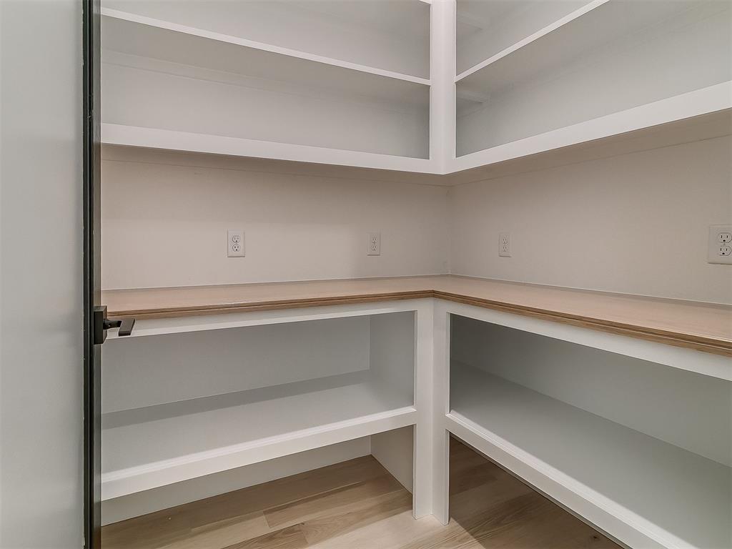 16413 Burgundy West Drive