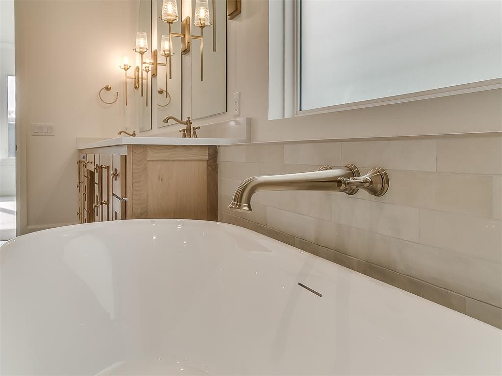 16413 Burgundy West Drive