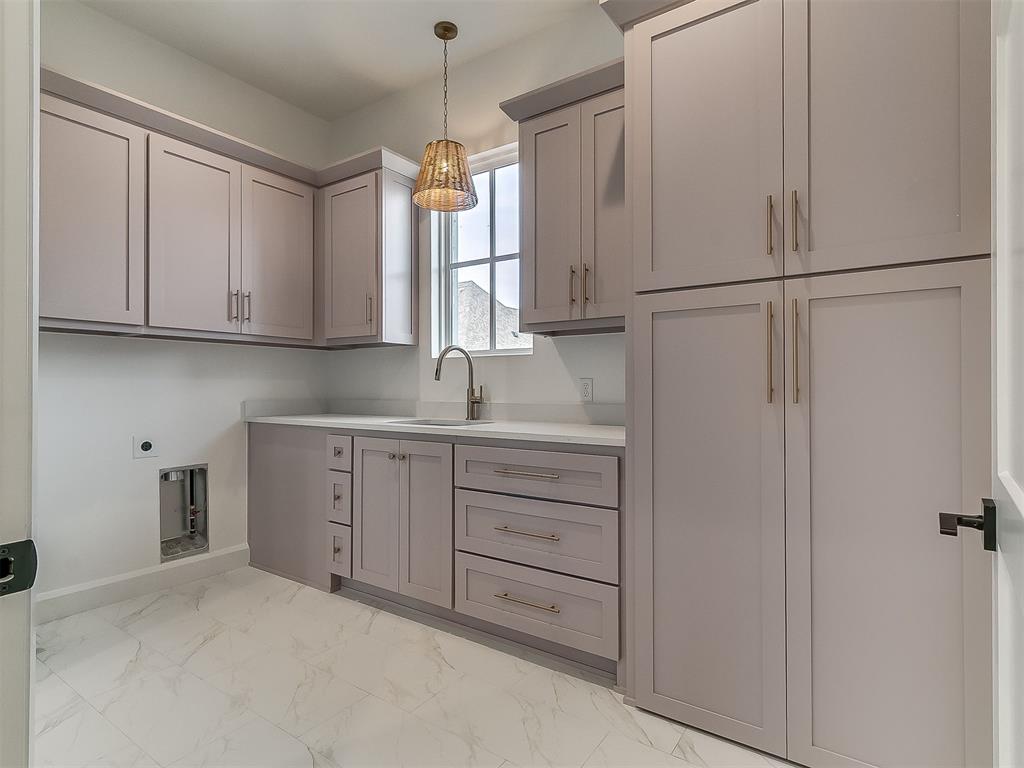 16413 Burgundy West Drive