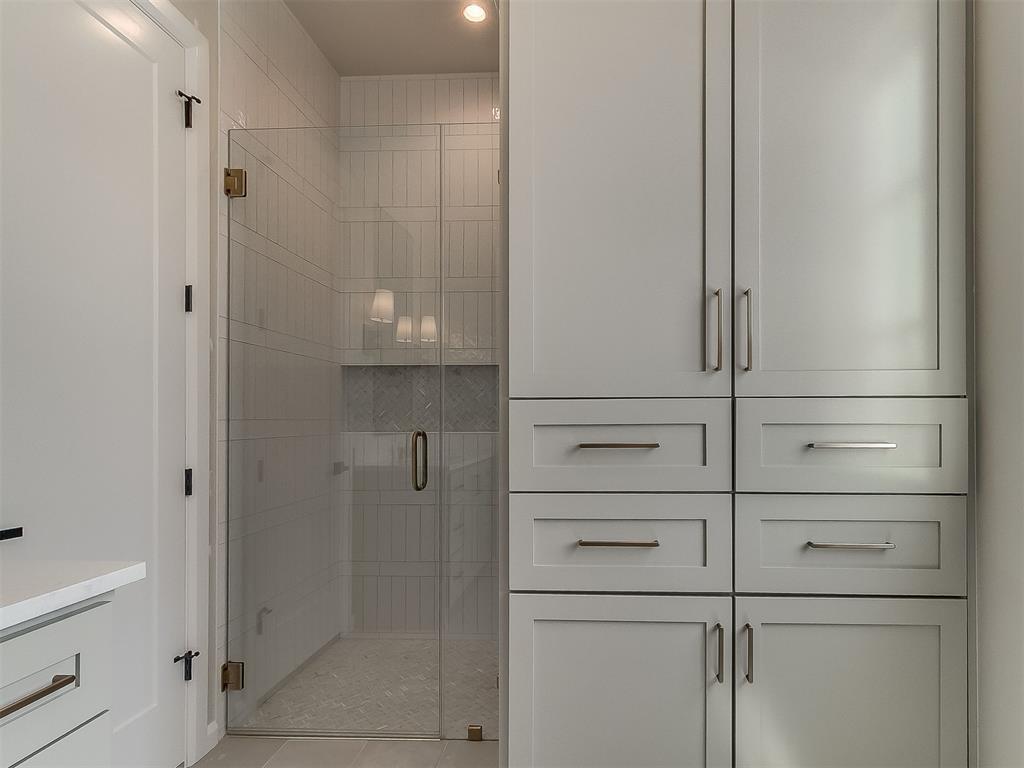 16413 Burgundy West Drive