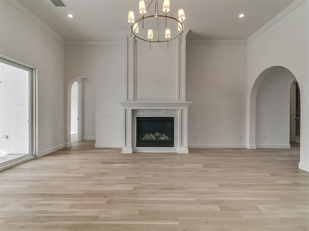 16413 Burgundy West Drive