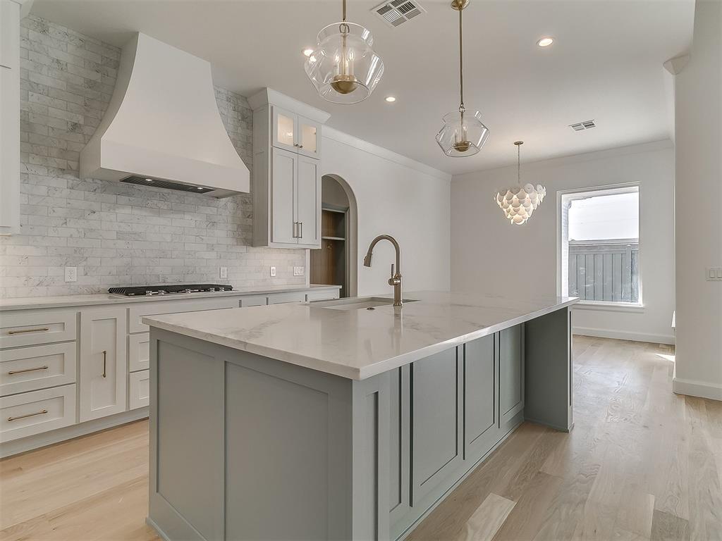 16413 Burgundy West Drive