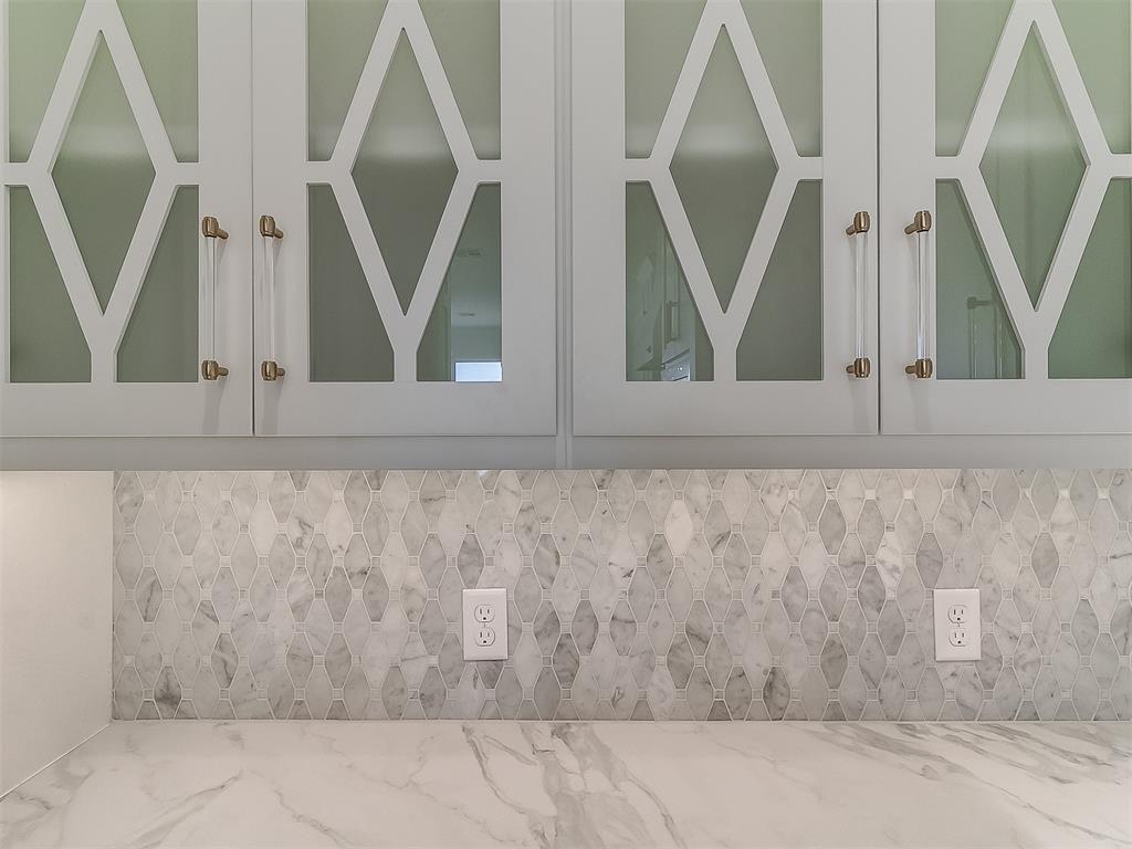 16413 Burgundy West Drive