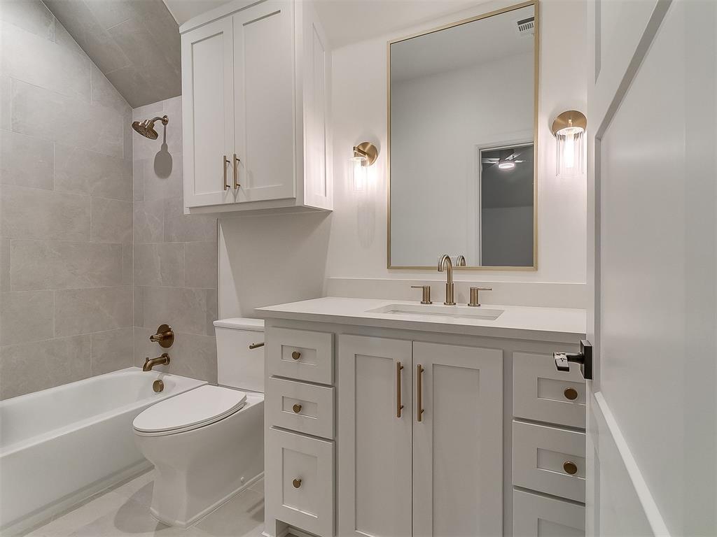 16413 Burgundy West Drive