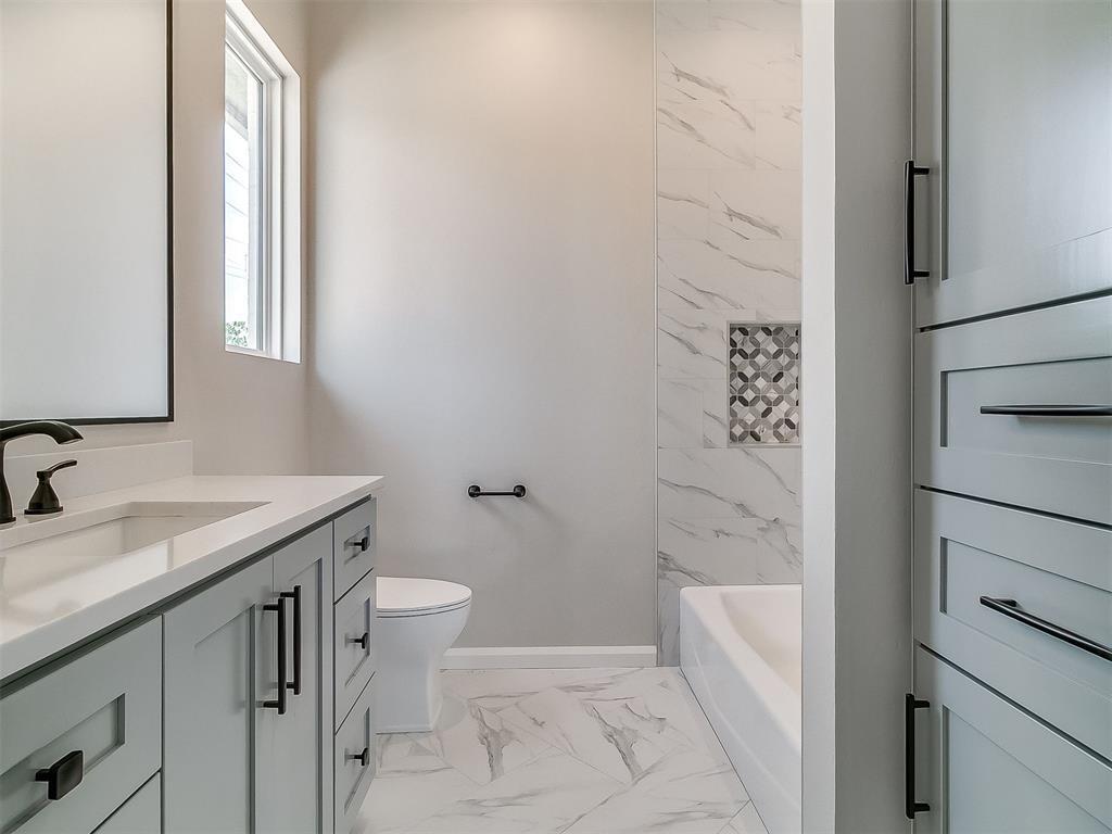 16413 Burgundy West Drive