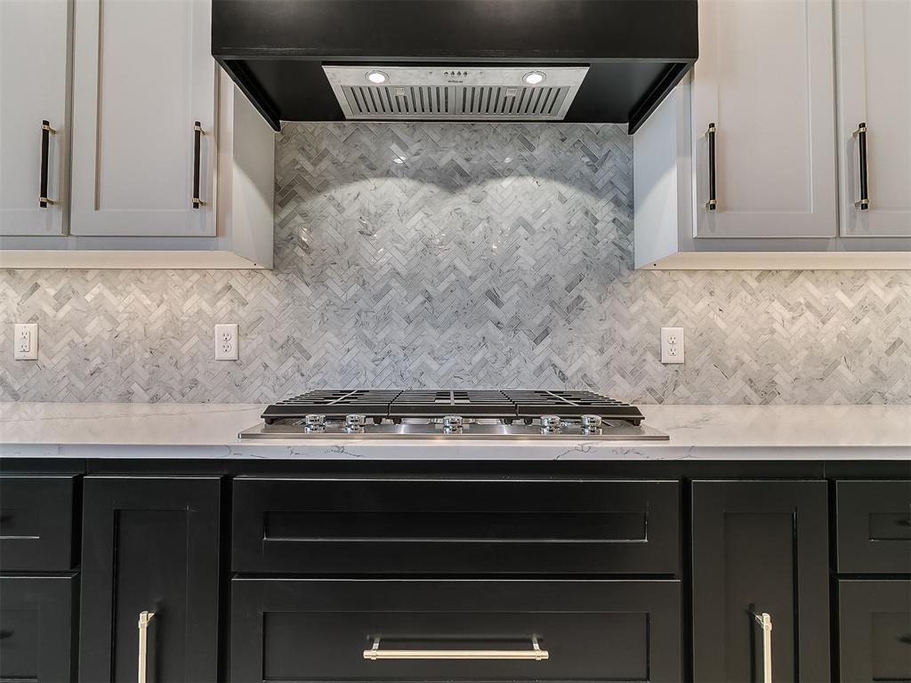 16417 Burgundy West Drive