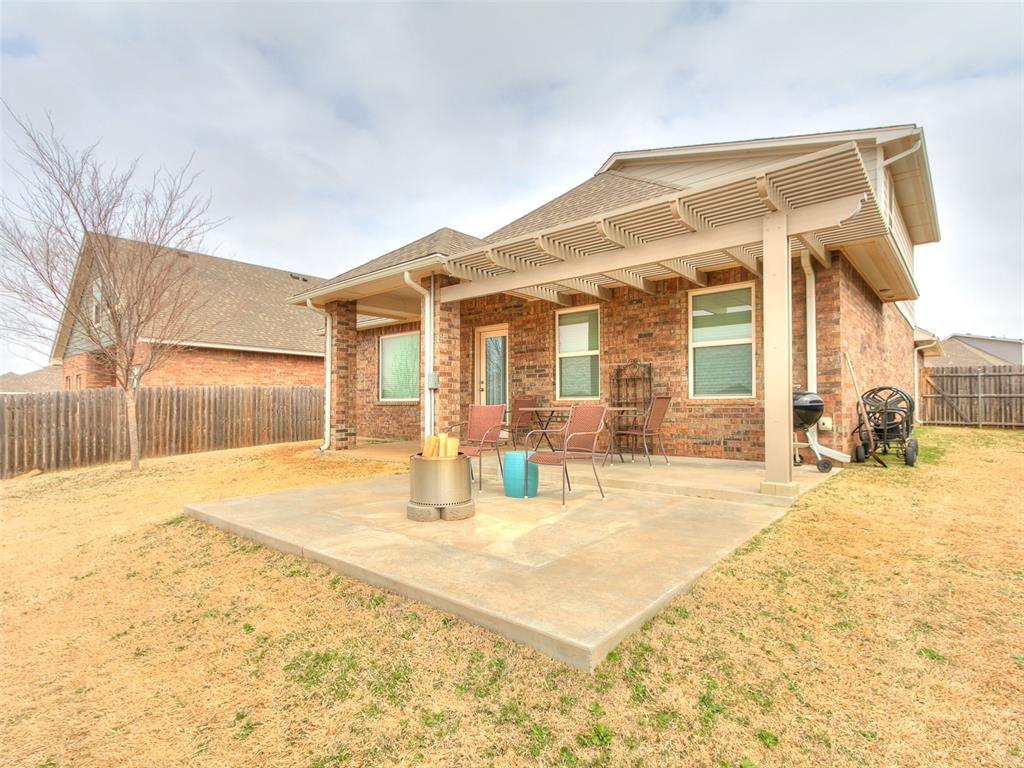 10001 Quarter Horse Trail