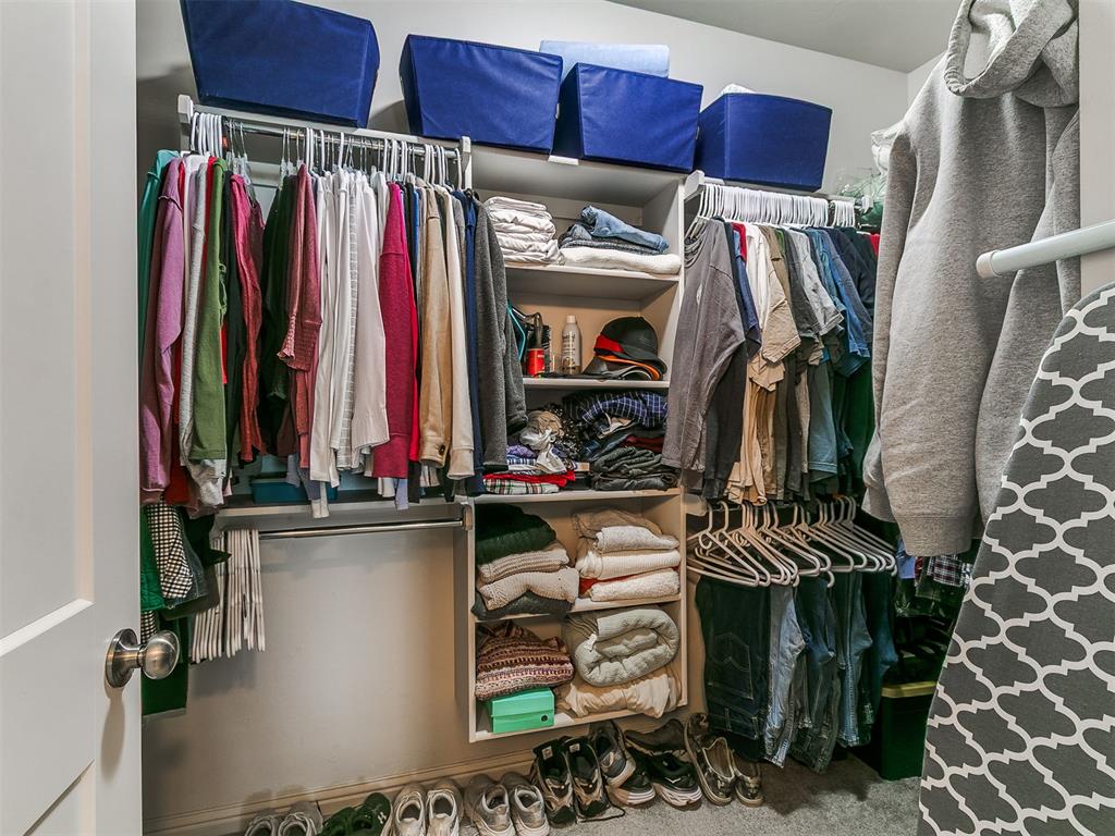 10001 Quarter Horse Trail