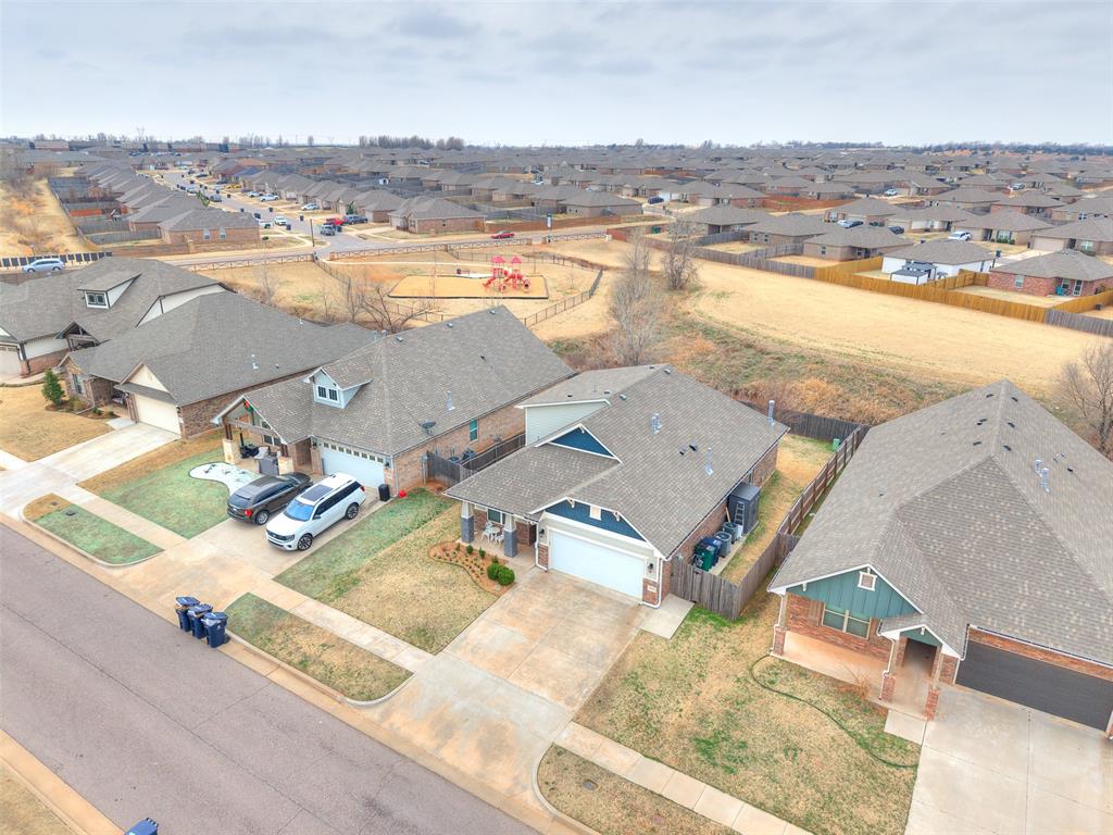 10001 Quarter Horse Trail