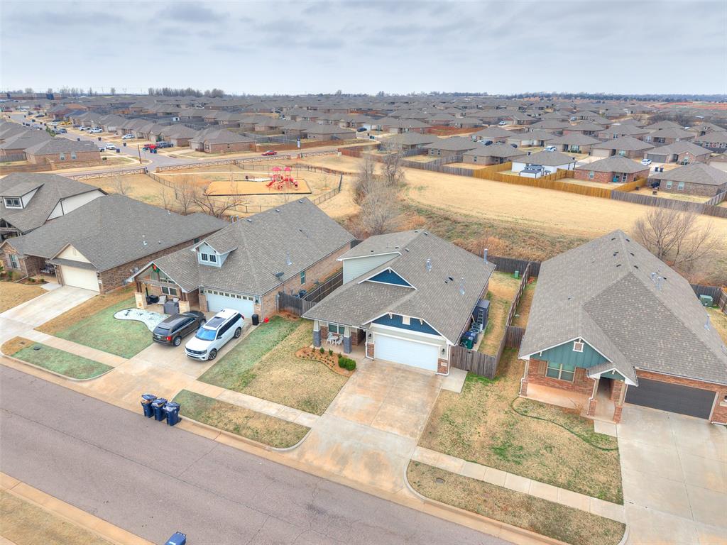 10001 Quarter Horse Trail