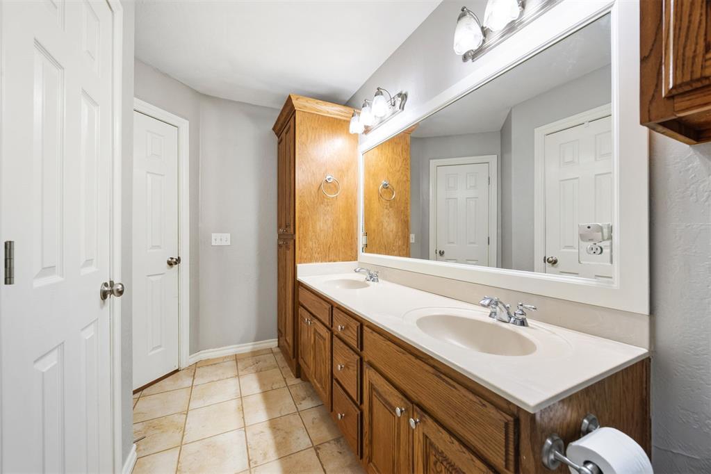 10611 Ridgeview Drive