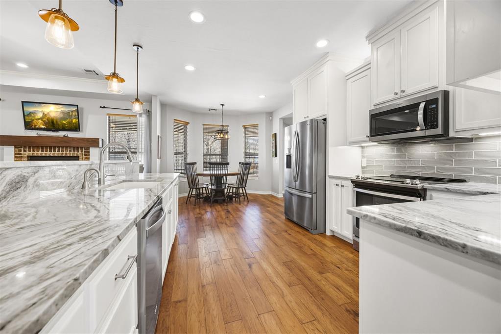 10611 Ridgeview Drive