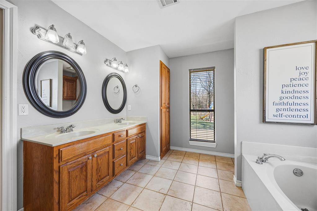 10611 Ridgeview Drive