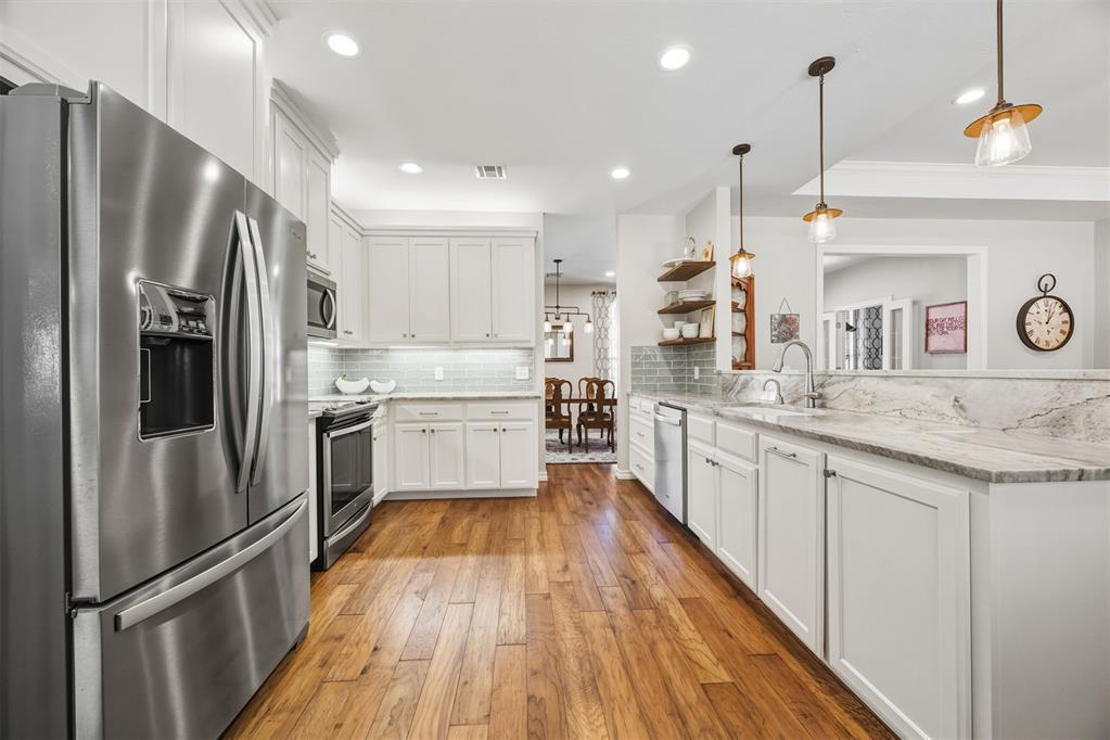 10611 Ridgeview Drive