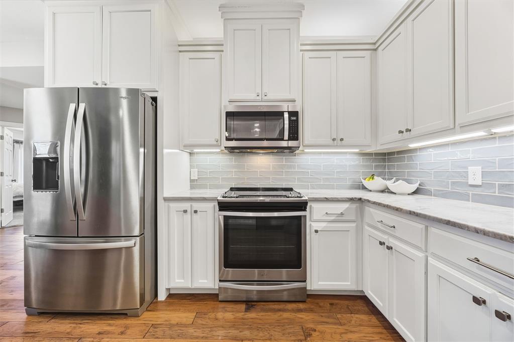 10611 Ridgeview Drive