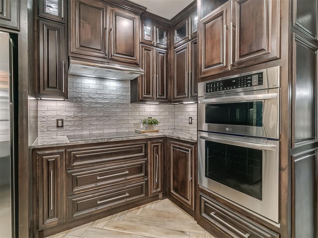 22622 Graces Terrace