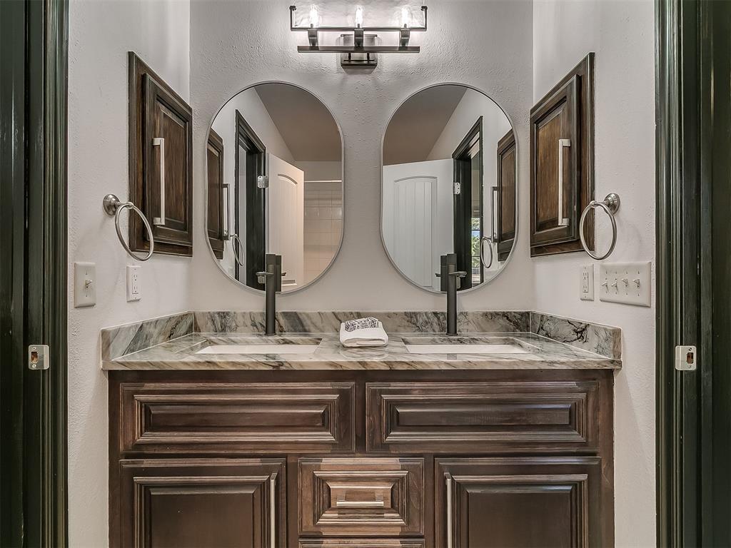 22622 Graces Terrace