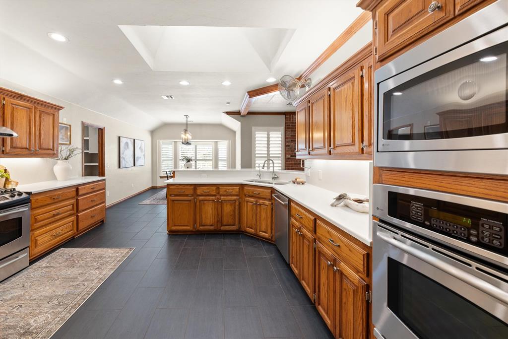 24101 N Western Avenue