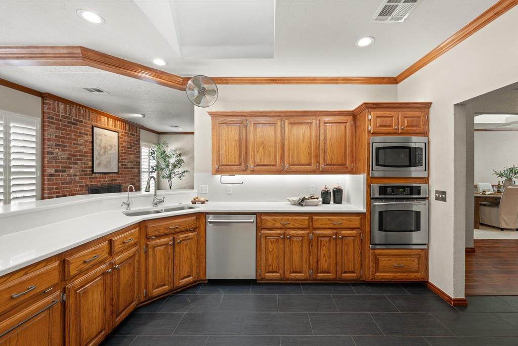 24101 N Western Avenue