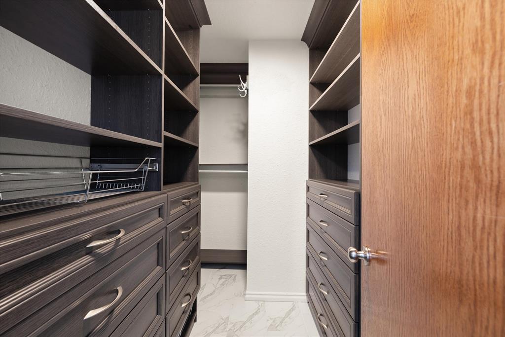 24101 N Western Avenue