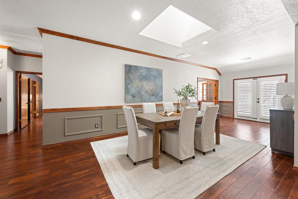 24101 N Western Avenue