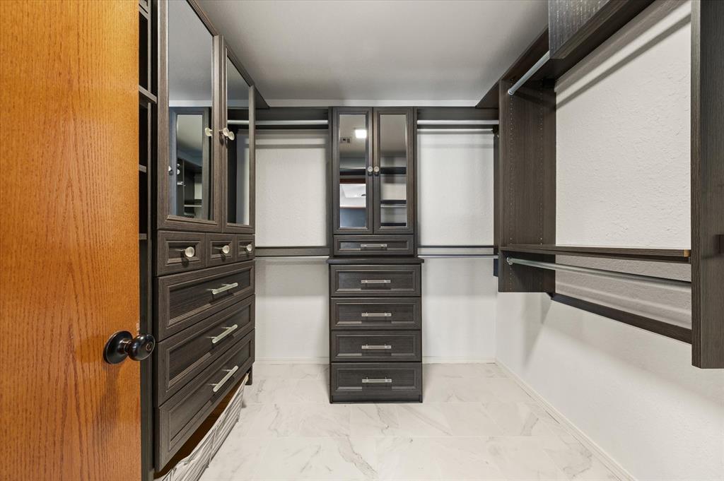 24101 N Western Avenue