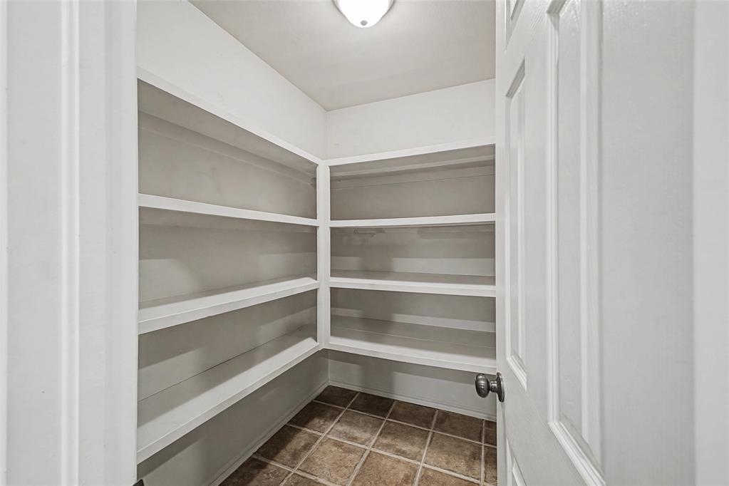 3988 Rock Dove Landing