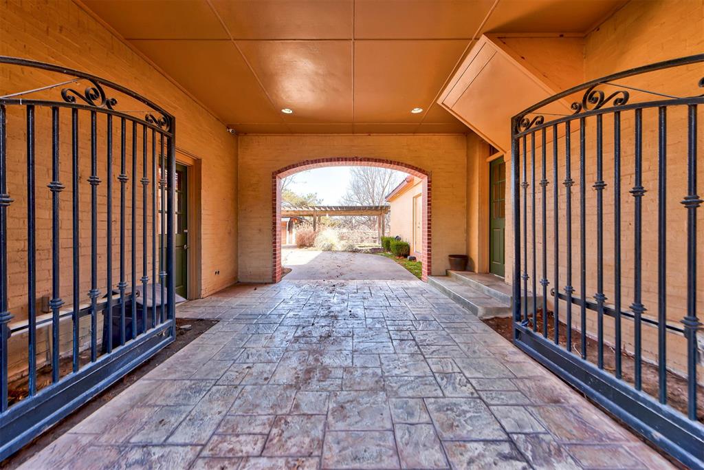 15300 Stoney Spring Road