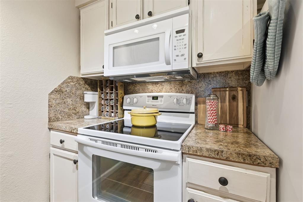 3000 Chautauqua Avenue Unit: 107