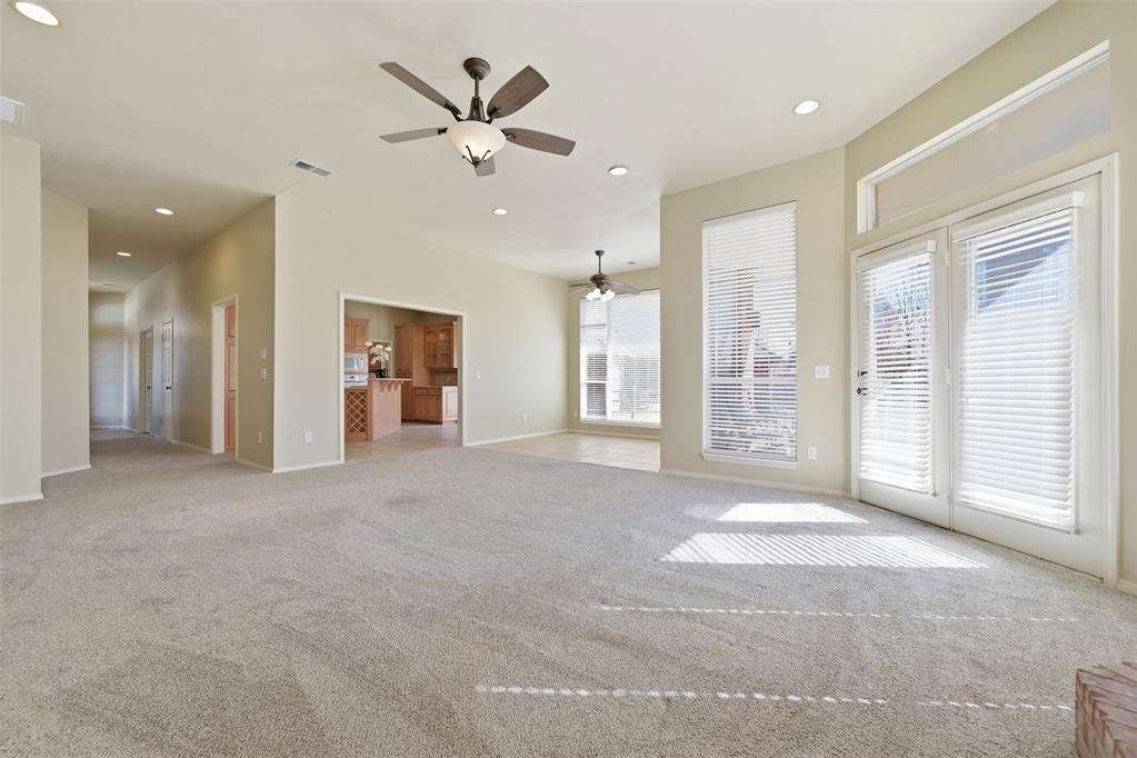 800 Longmeadow Court