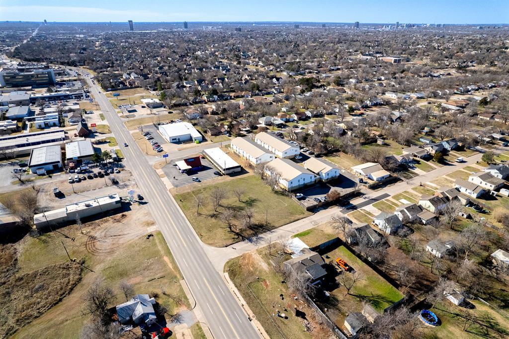 8315 N Western Avenue