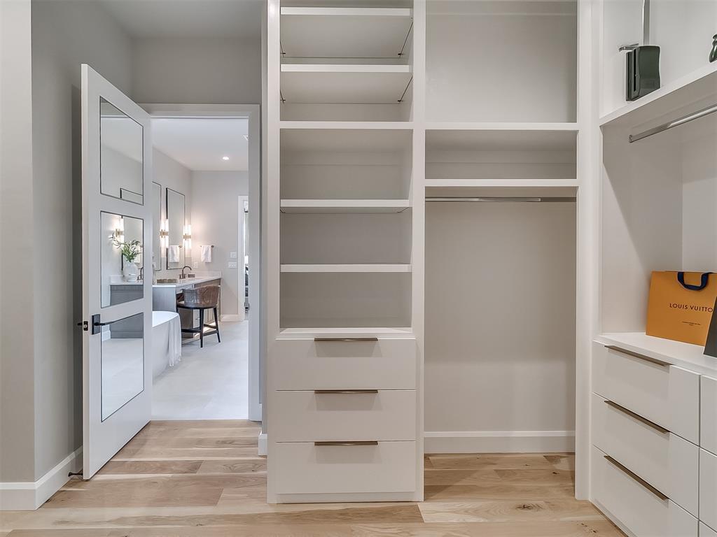 6201 NW 150th Terrace