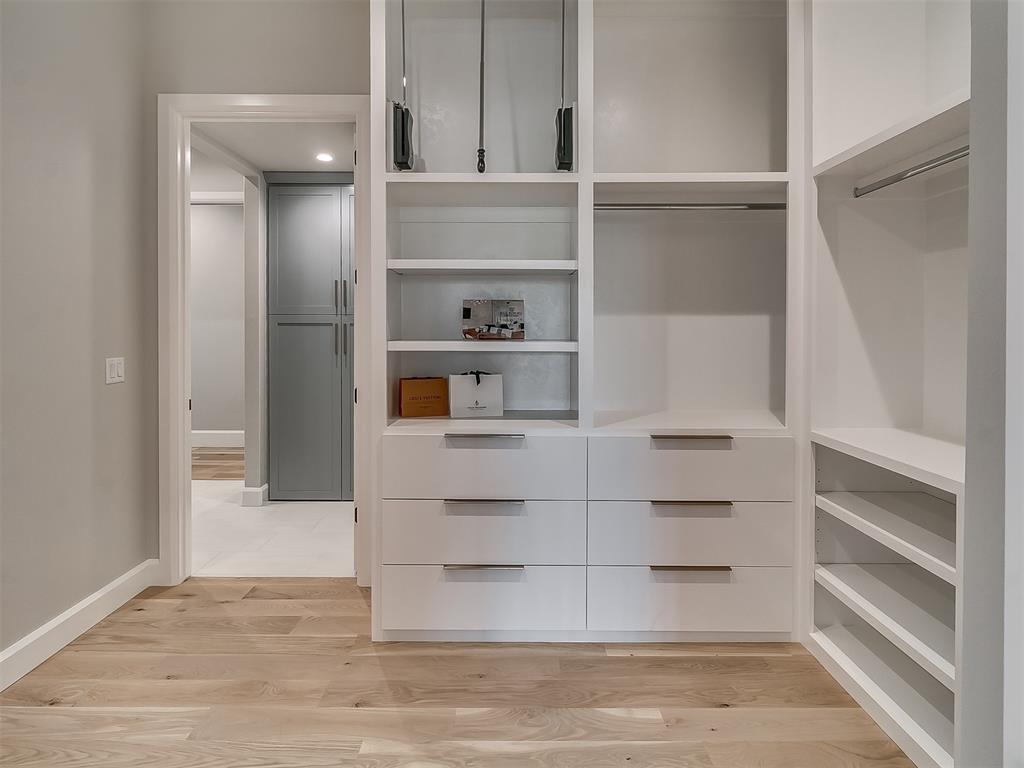 6201 NW 150th Terrace