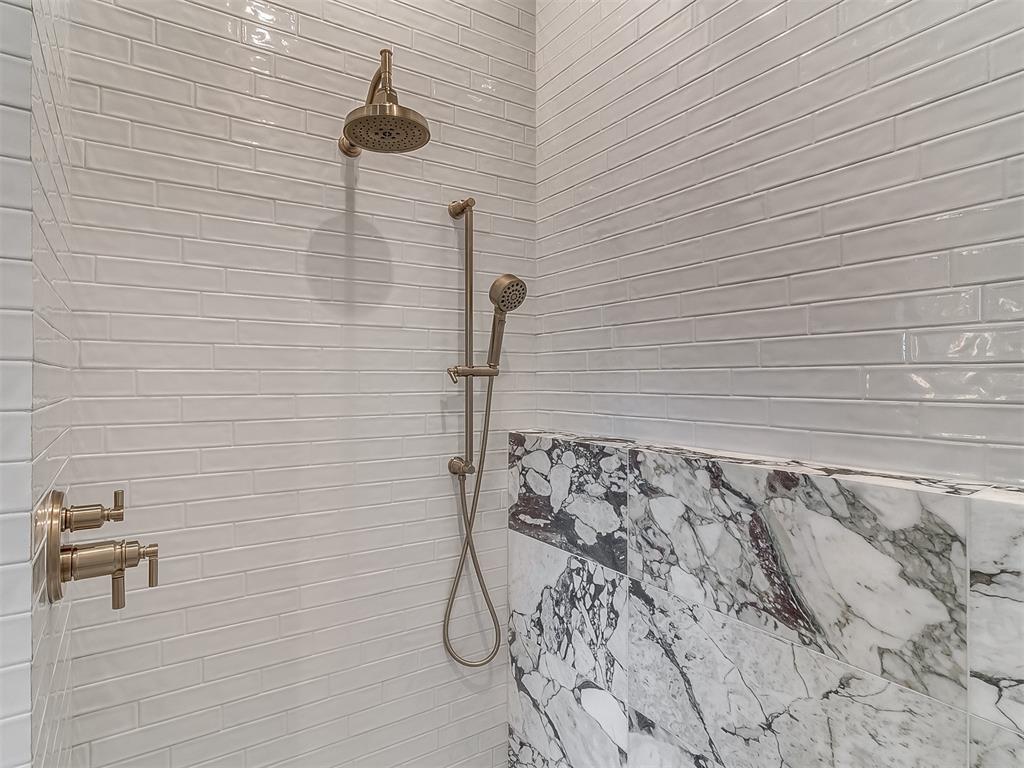 6201 NW 150th Terrace