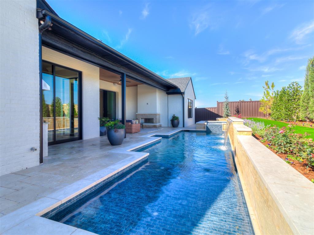 6201 NW 150th Terrace