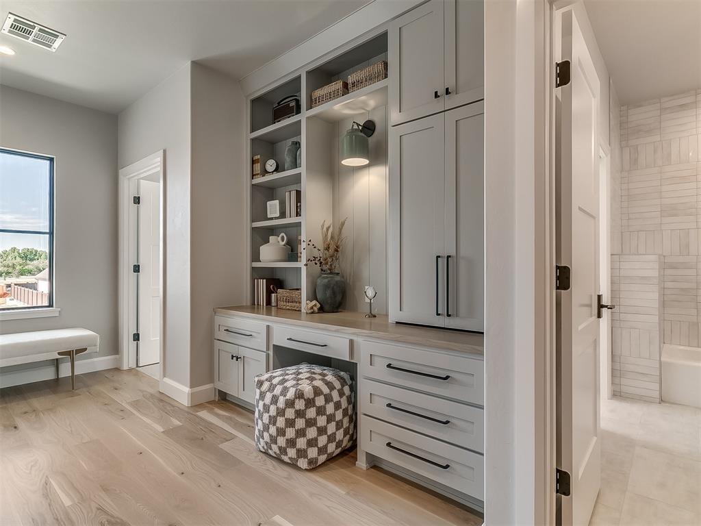 6201 NW 150th Terrace