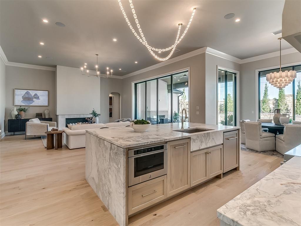 6201 NW 150th Terrace