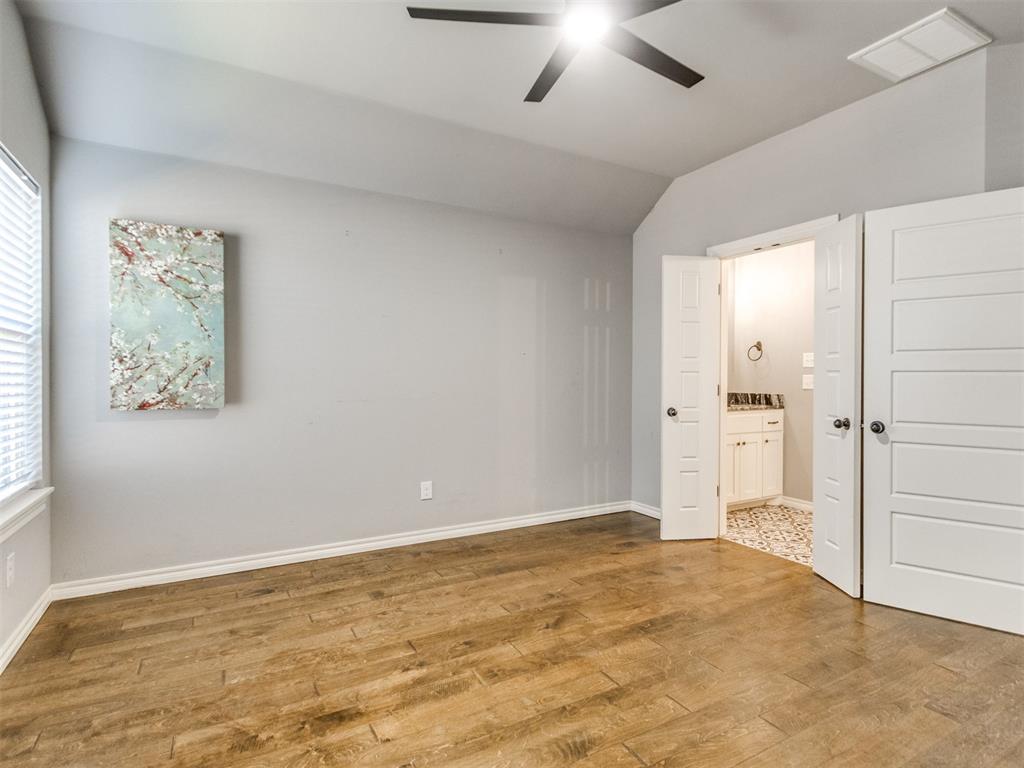 305 Golden Leaf Court