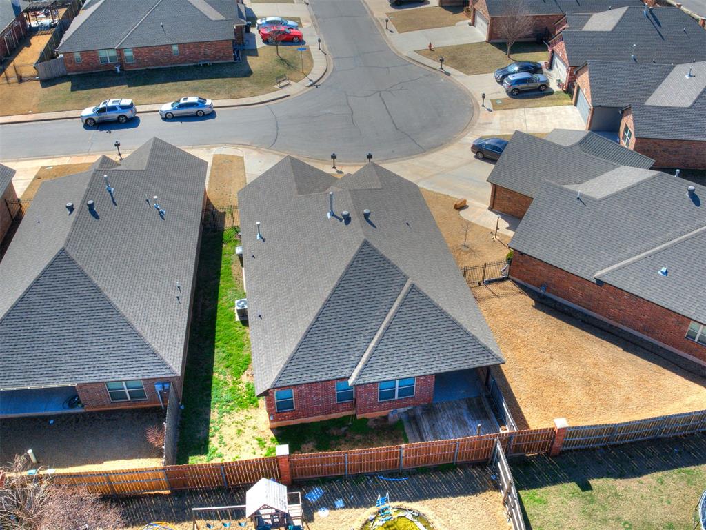 305 Golden Leaf Court