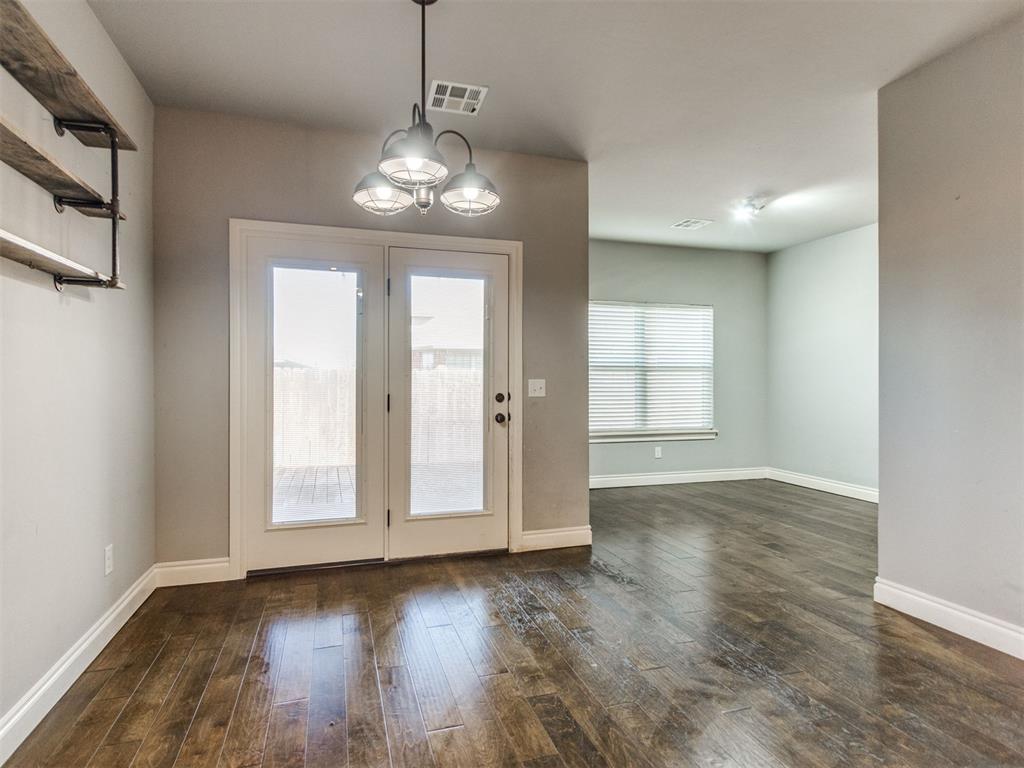 305 Golden Leaf Court