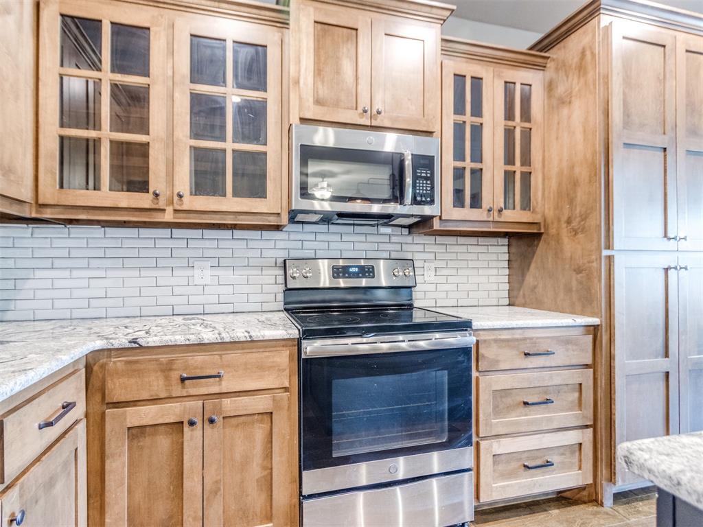 305 Golden Leaf Court