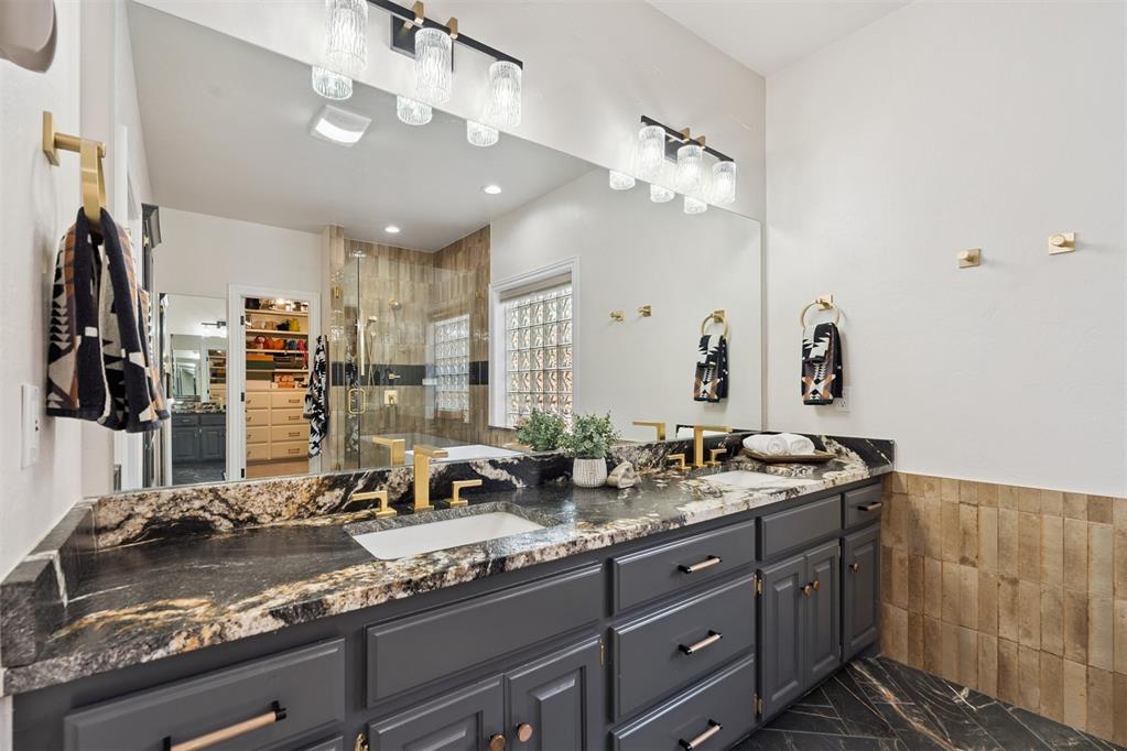 1833 Red Prairie Drive