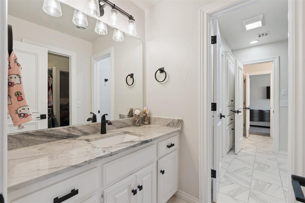 1833 Red Prairie Drive