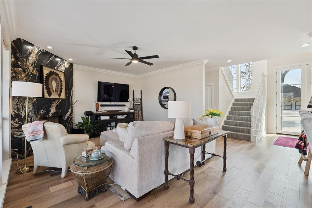 1833 Red Prairie Drive