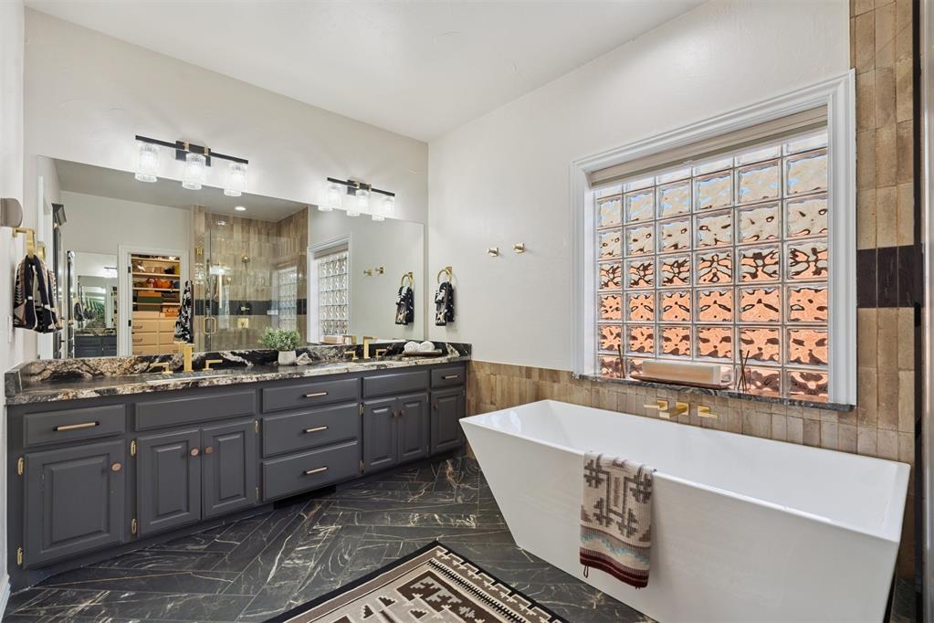 1833 Red Prairie Drive