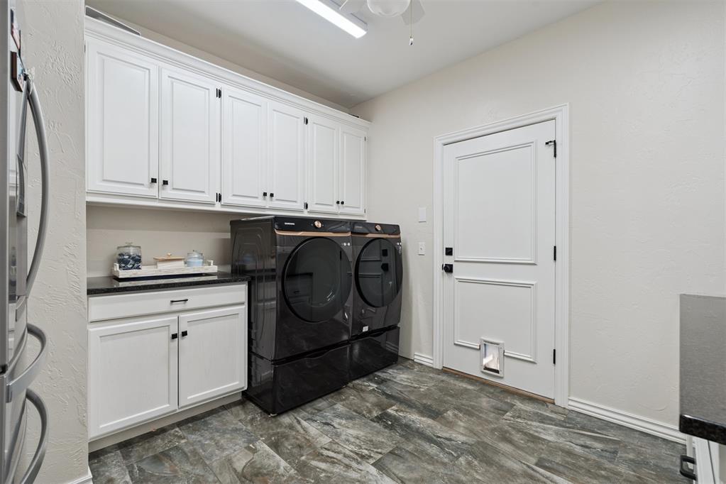 1833 Red Prairie Drive