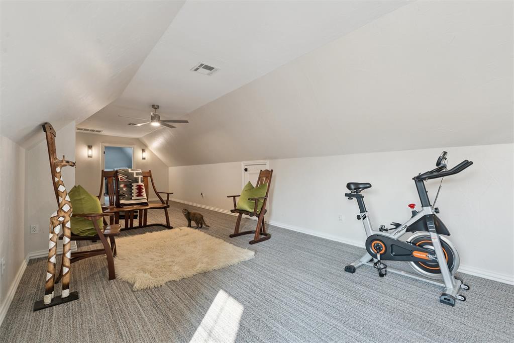 1833 Red Prairie Drive