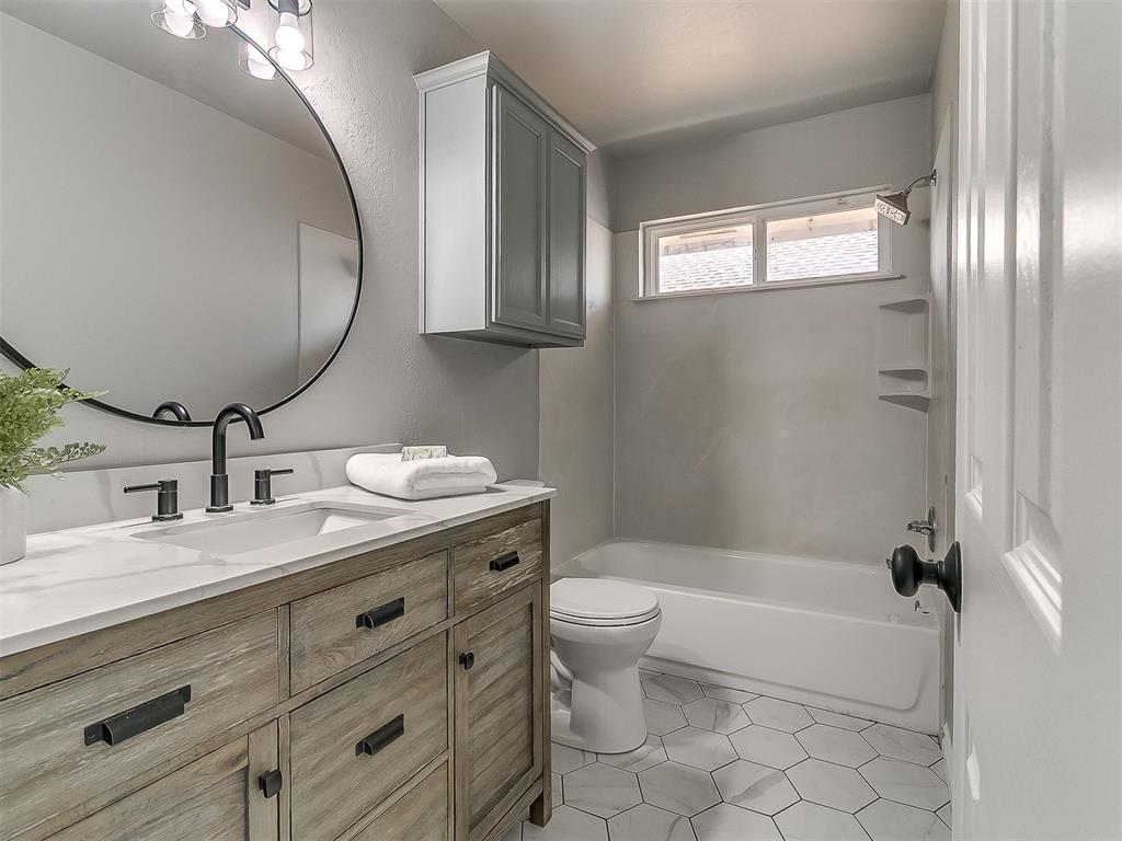 11105 NW 103rd Street